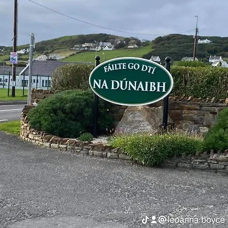 Under Gáinne * Downings