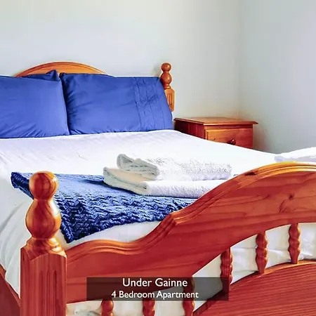 Under Gáinne Downings